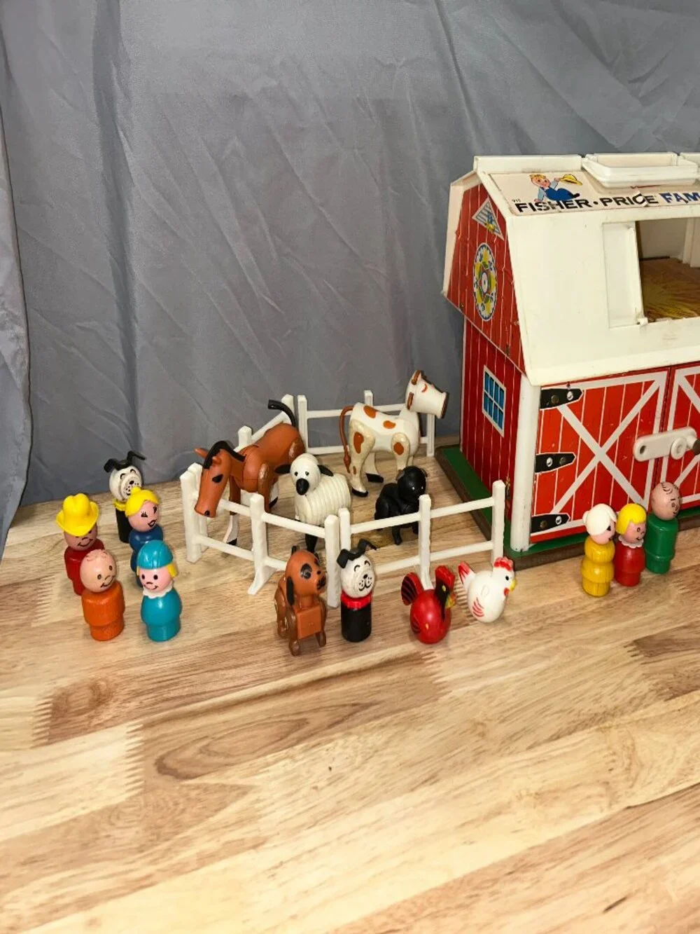 Vintage 1967 Fisher Price Little People Play Family Farm Toy Set - No Silo - Picture 2 of 11